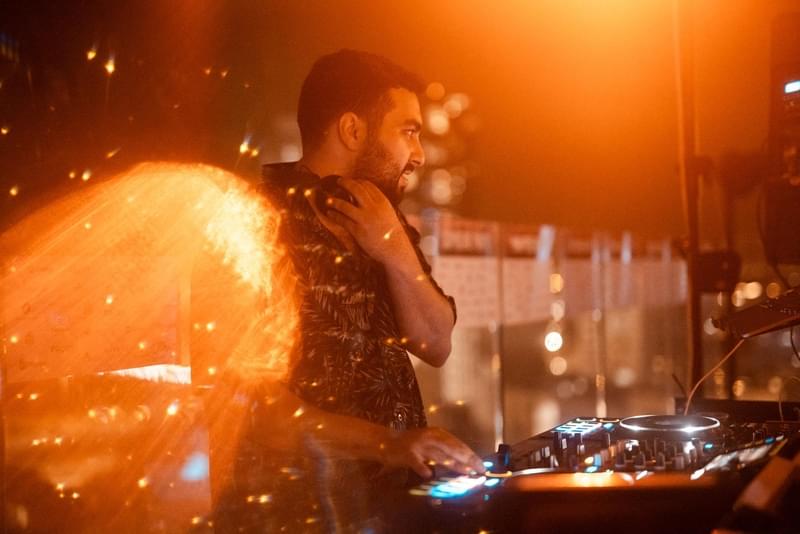 ארגון וניהול אירועים - כשפחות זה באמת יותר: סודות החתונה הקטנה והאינטימית