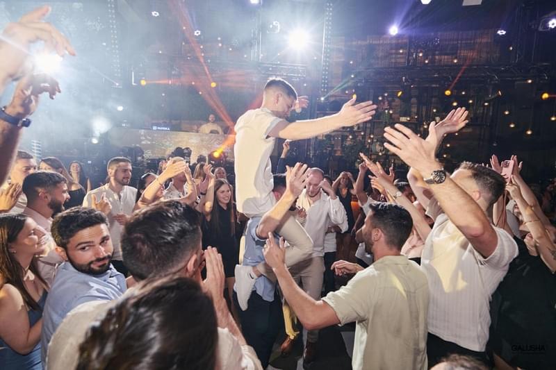ארגון וניהול אירועים - המהלך המנצח של ליאור וניצן: כשמלך השחמט פוגש את המלכה