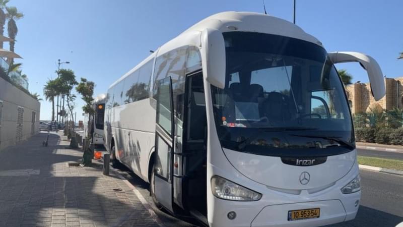 גמבורג הסעות חושפים: הסודות שכל זוג צריך לדעת על הסעות לחתונה title